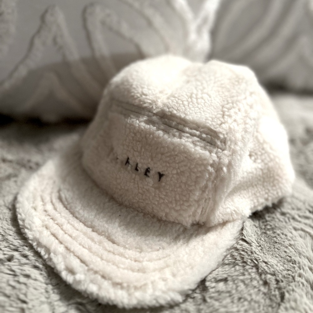 White Sherpa Hat